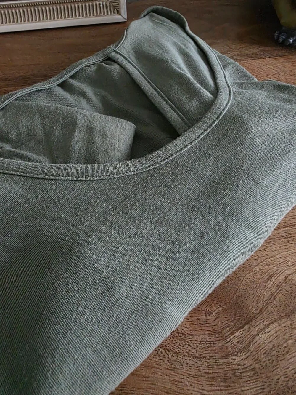 Victoria’s Secret PINK Olive Green Deep Scoop V-Back Short Sleeve Tee - Picture 7 of 8